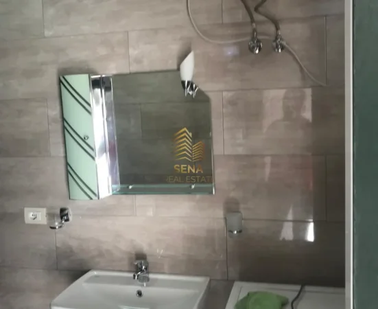 Tirane, jepet me qera apartament 1+1 Kati 1, 65 m² 400 € (Tregu Elektrik)