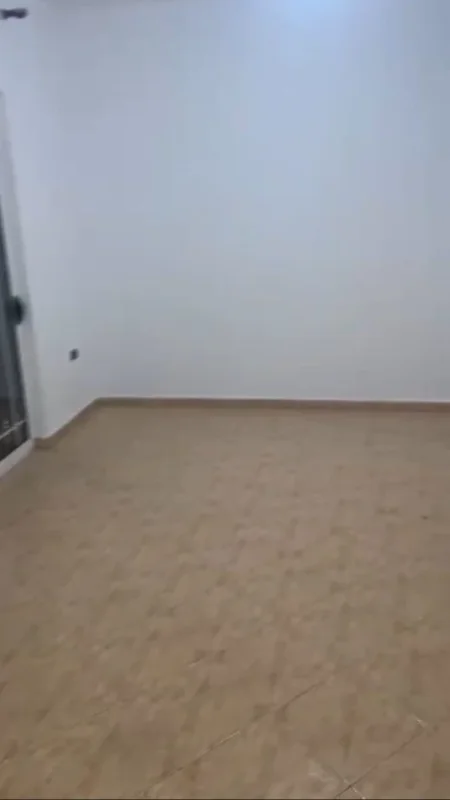 Tirane, shitet apartament 2+1 Kati 2, 140 m² 350.000 € (Yzberisht)