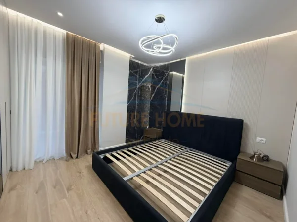 Tirane, shitet apartament 3+1+Ballkon Kati 4, 141 m² 136.999 € (Kompleksi E88)