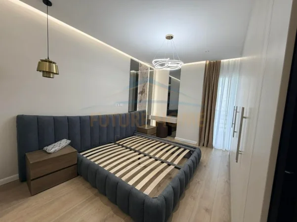 Tirane, shitet apartament 3+1+Ballkon Kati 4, 141 m² 136.999 € (Kompleksi E88)