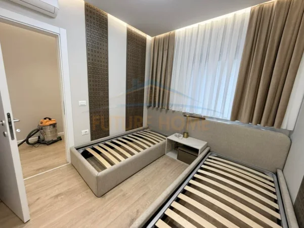 Tirane, shitet apartament 3+1+Ballkon Kati 4, 141 m² 136.999 € (Kompleksi E88)