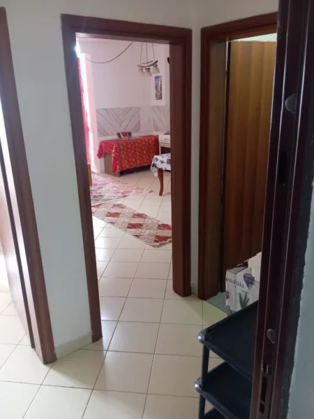 Tirane, jepet me qera apartament 1+1+Ballkon Kati 6, 70 m² 400 € (ASTIR)