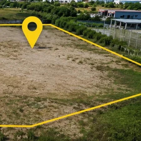 Tirane, shitet truall , 6.000 m² 980.000 € (Vaqarr)