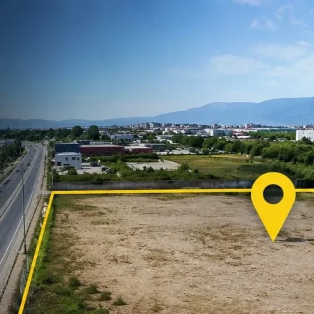 Tirane, shitet truall , 6.000 m² 980.000 € (Vaqarr)