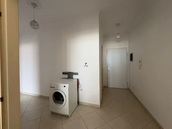 Tirane, shitet apartament 2+1 Kati 3, 104 m² 180.000 € (KOPSHTI BOTANIK)