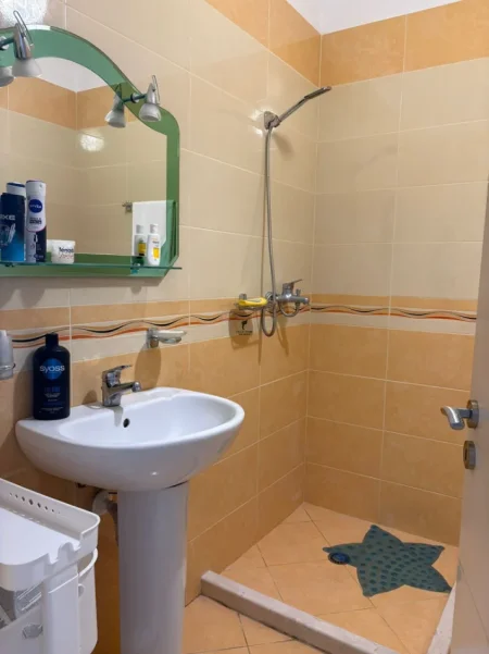 Tirane, shitet apartament 2+1 Kati 3, 104 m² 180.000 € (KOPSHTI BOTANIK)