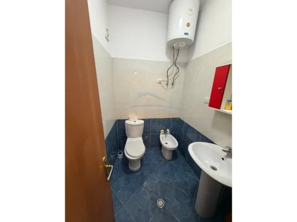Tirane, shitet apartament 2+1+Ballkon Kati 5, 109 m² 185.000 € 