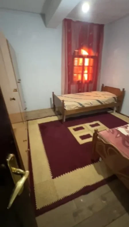 Tirane, jepet me qera apartament 2+1 Kati 2, 101 m² 500 € (Qyteti Studenti)