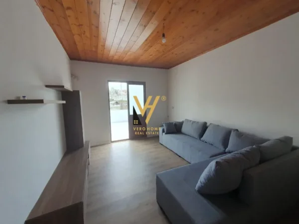 Tirane, shitet shtepi 2+1+Ballkon Kati 0, 158 m² 150.000 € (KAFJA E RREMES)