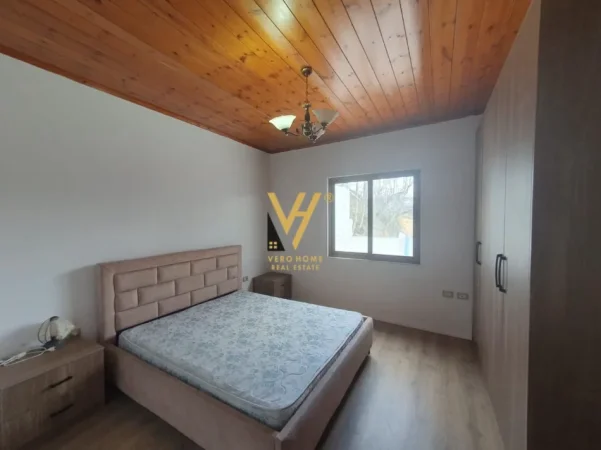 Tirane, shitet shtepi 2+1+Ballkon Kati 0, 158 m² 150.000 € (KAFJA E RREMES)