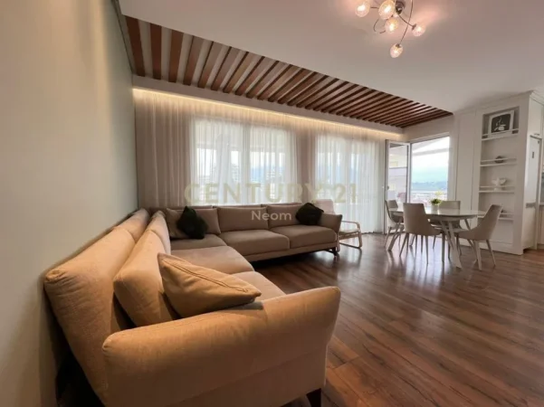 Tirane, jepet me qera apartament 2+1+Ballkon Kati 5, 160 m² 1.500 € (liqeni i tiranes)