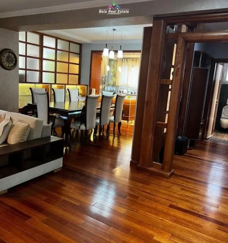 Tirane, shes apartament 2+1 Kati 3, 140 m² 650.000 € (sami frasheri)