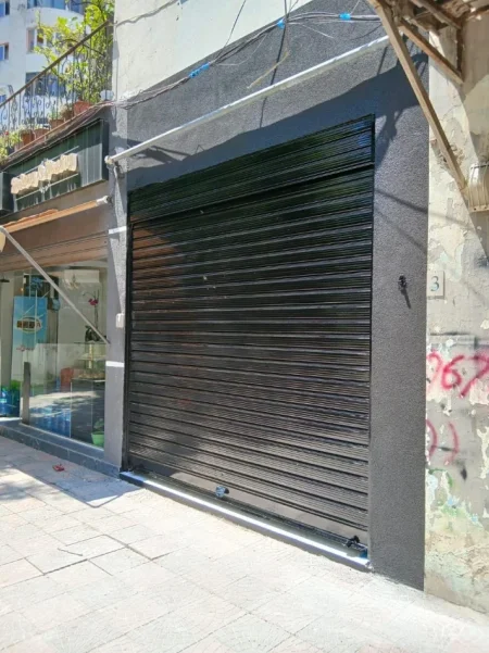 Tirane, shes dyqan Kati 0, 38 m² 85.000 € (Rruga Don bosko)