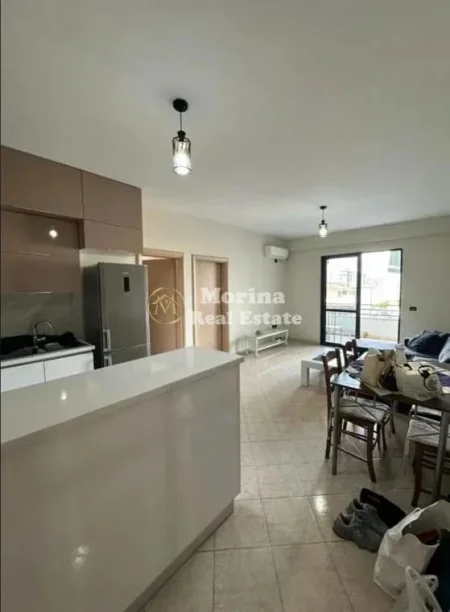 Tirane, jepet me qera apartament 1+1 Kati 4, 70 m² 390 € (Astir)