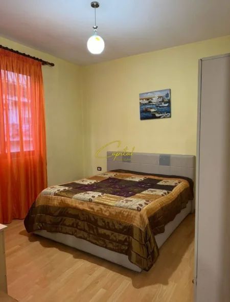 Tirane, jepet me qera apartament 2+1 Kati 3, 70 m² 600 € (DON BOSKO)