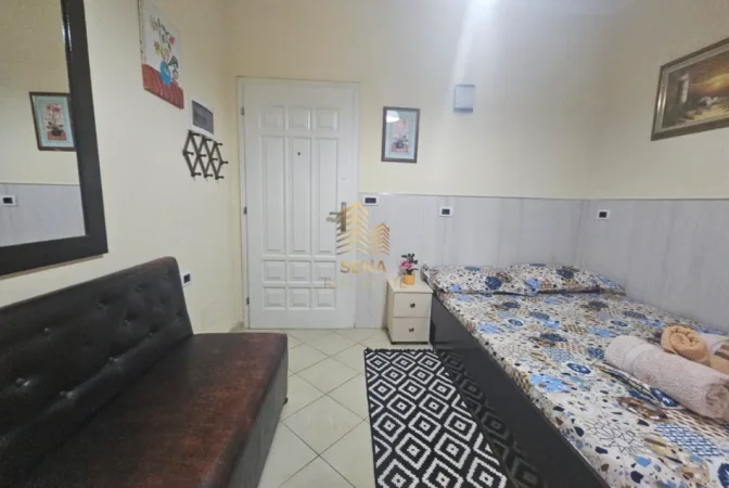 Tirane, jepet me qera garsonier 1+1 Kati 2, 35 m² 330 € (Siri Kodra)