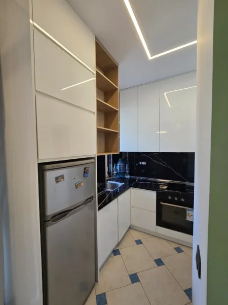 Tirane, jepet me qera apartament 1+1 Kati 3, 48 m² 400 € 
