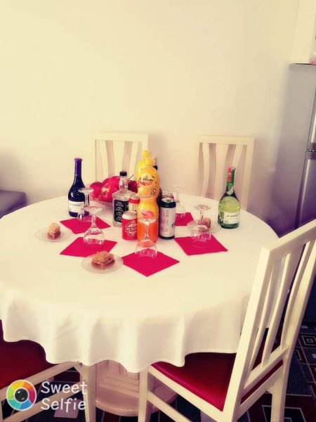Tirane, jepet me qera apartament 2+1+A+BLK Kati 7, 80 m² 40.000 Leke