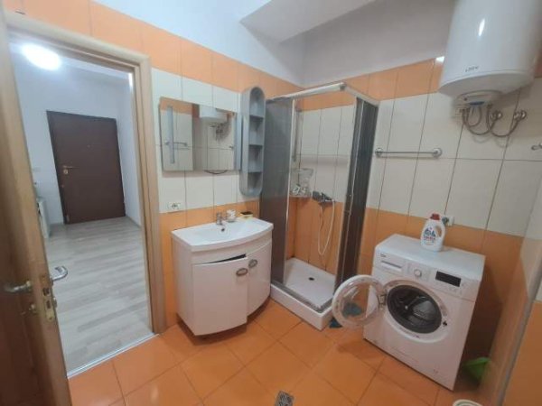 Tirane, jepet me qera apartament 1+1+BLK Kati 1, 85 m² 450 Euro (Rruga e zallit)