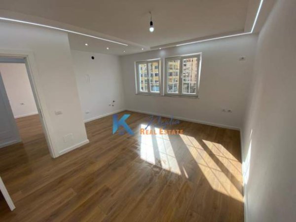Tirane, shitet apartament 2+1+BLK Kati 4, 65 m² 152.000 Euro