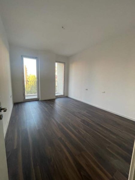Tirane, jepet me qera apartament 1+1+BLK Kati 7, 63 m² 350 Euro (Fusha e Aviacionit)