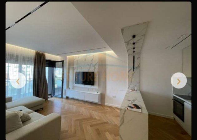 Tirane, jepet me qera apartament 1+1 Kati 4, 66 m² 1.000 Euro (Komuna e Parisit)