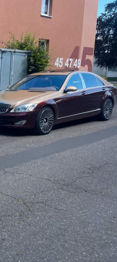 Tirane, shes makine Mercedes-Benz Maybach Viti 2008, 22.000 Euro