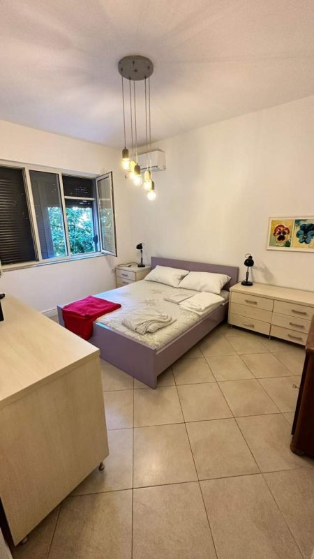 Tirane, jepet me qera apartament 1+1+BLK Kati 1, 70 m² 500 Euro (Myslym Shyri)