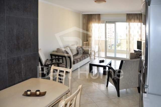 Tirane, jepet me qera apartament 2+1+BLK Kati 9, 95 m² 800 Euro (Rruga Sami Frasheri)