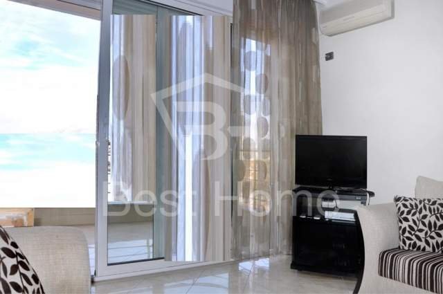 Tirane, jepet me qera apartament 2+1+BLK Kati 9, 95 m² 800 Euro (Rruga Sami Frasheri)