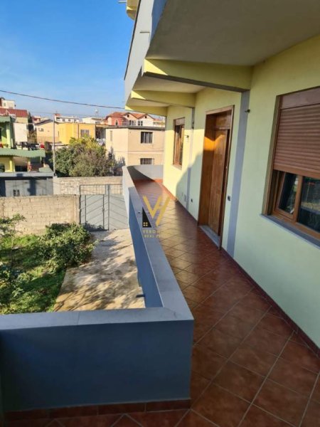 Tirane, shitet Vile 3 Katshe Kati 0, 600 m² 600.000 Euro (Siri Kodra)