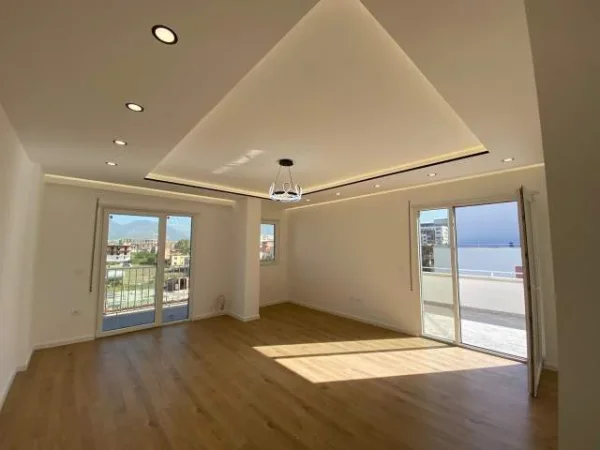 Tirane, jepet me qera ambjent biznesi Kati 3, 500 m²5.000 Euro (teodor keko)