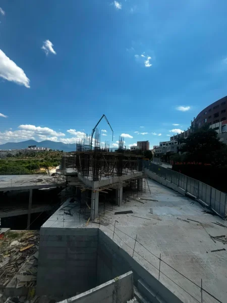 Tirane, shitet apartament 2+1 Kati 4, 144 m² 244.000 € (kodra e diellit lindje)