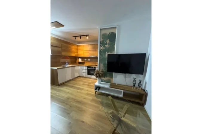 Jepet me qera apartament 2+1 Kati 2, 73 m² 777 € (rruga Xhanfize Keko)