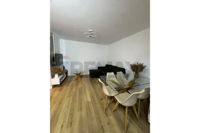Jepet me qera apartament 2+1 Kati 2, 73 m² 777 € (rruga Xhanfize Keko)