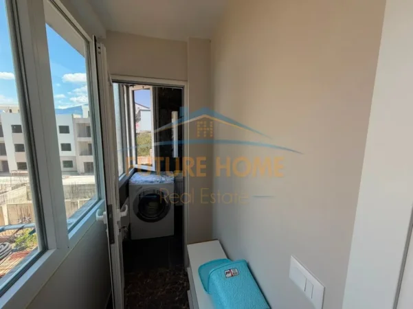 Tirane, jepet me qera apartament 1+1 Kati 3, 50 m² 350 € (Sauk)