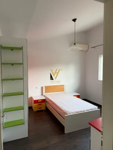 Tirane, jepet me qera apartament 2+1+Ballkon Kati 2, 115 m² 1.500 € (LONG HILL RESIDENCE)