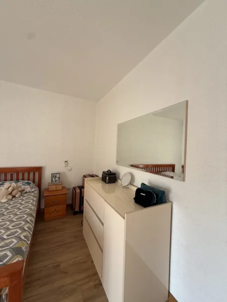 Tirane, jepet me qera apartament 2+1 Kati 4, 100 m² 530 € (Rruga 5 Maji)