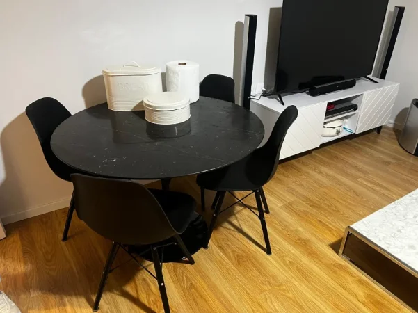 Tirane, jepet me qera apartament 1+1+Ballkon Kati 2, 70 m² 550 € (pranë Shkollës së Baletit)
