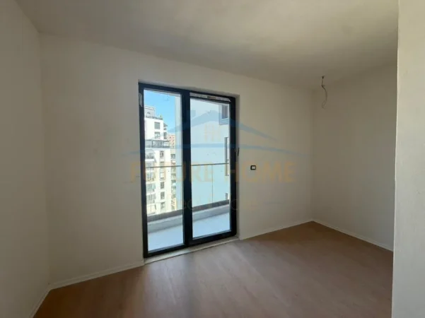 Tirane, shitet apartament 2+1 Kati 7, 98 m² 205.000 € (Ish Fusha Aviacionit)