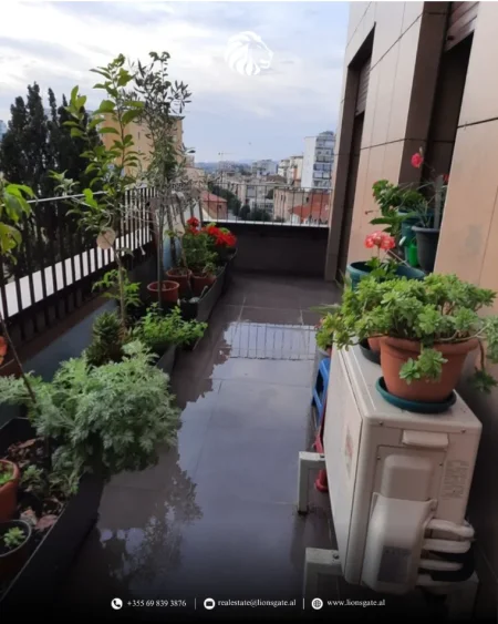 Tirane, jap me qera apartament 2+1+Aneks+Ballkon , 90 m² 1.200 € 