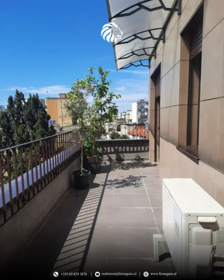Tirane, jap me qera apartament 2+1+Aneks+Ballkon , 90 m² 1.200 € 