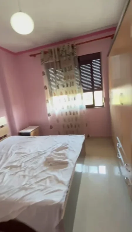 Tirane, jepet me qera apartament 2+1+Aneks Kati 8, 110 m² 450 € (Rruga Astrit Losha)