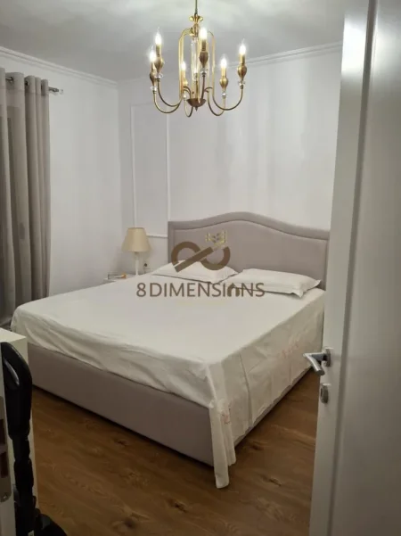 Tirane, shitet apartament 2+1+Ballkon Kati 4, 90 m² 159.000 € (laprake)