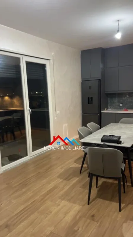 Tirane, shitet apartament 1+1+Ballkon Kati 4, 77 m² 122.000 € (RRUGA AZEM GALICA,PASKUQAN)