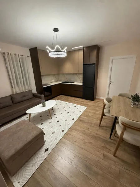 Tirane, jepet me qera apartament 1+1 Kati 3, 60 m² 400 € (Sauk)