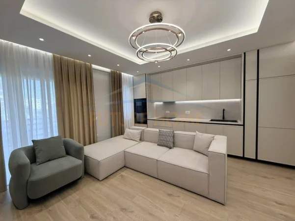 Tirane, shitet apartament 3+1 Kati 4, 141 m² 317.000 € (Kompleksi E88)