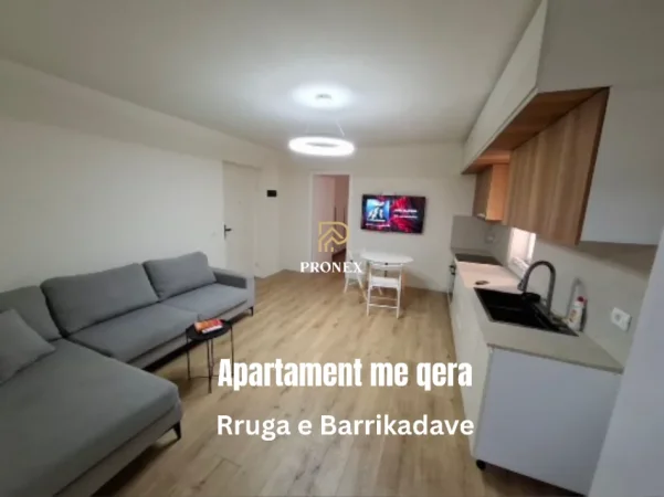 Tirane, jepet me qera apartament 2+1 , 60 m² 600 € (Rruga e Barrikadave)
