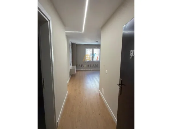 Tirane, shitet apartament Kati 11, 80 m² 190.000 € 