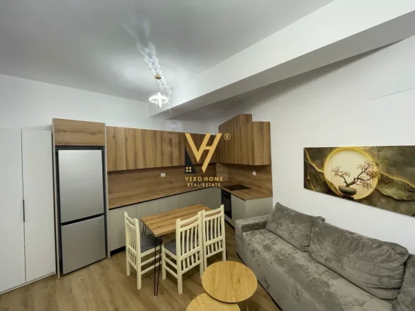 Tirane, jepet me qera apartament 1+1+Ballkon Kati 3, 60 m² 400 € (ALI DEMI)